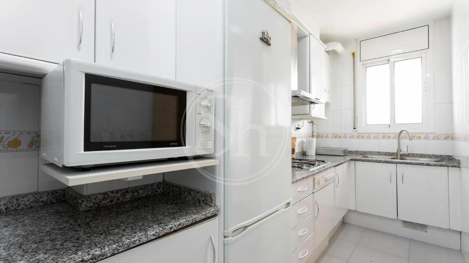 Apartamento Para 3 Con Balcon Barcelona 0*,  Spain
