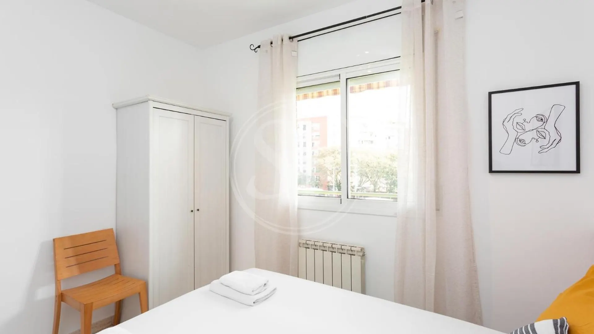 Apartamento Para 3 Con Balcon Barcelona 0*,  Spain